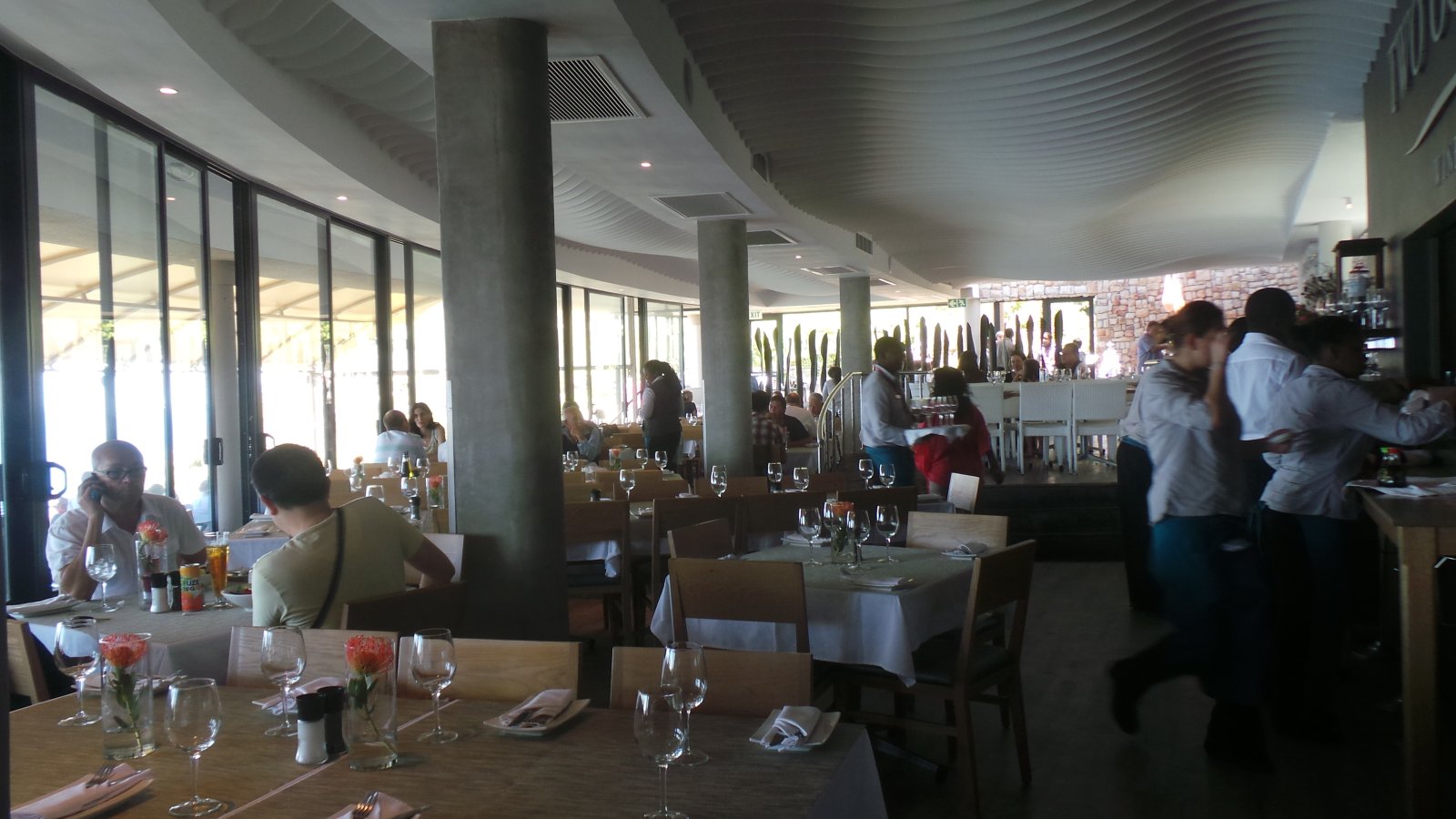Two Ocean Restaurant08